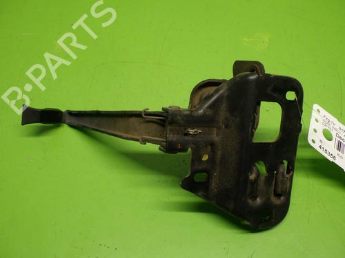 Used Hood lock AUDI A4 B5 Avant (8D5) 2.4 quattro (165 hp) 21164602