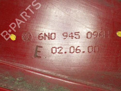 Right taillight VW POLO (6N2) 1.4 | BP22684388C35 