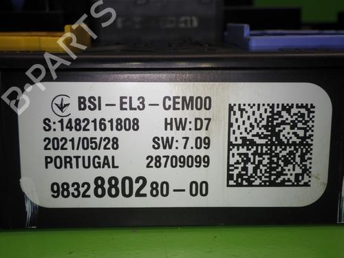 Fuse box OPEL CROSSLAND X / CROSSLAND (P17, P2QO) 1.5 Turbo D (75) | BP24575736E1 