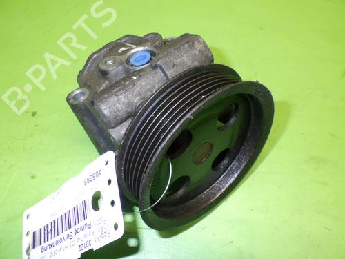 Styring servopumpe FORD FIESTA V (JH_, JD_) 1.3 (69 hp) 17988298