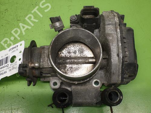 Used Throttle body AUDI A4 B5 Avant (8D5) 1.6 (100 hp) 29901260