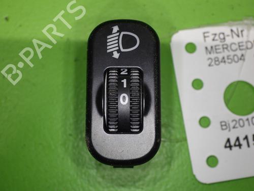 Used Switch MERCEDES-BENZ SPRINTER 3-t Van (B906) 213 CDI (906.611, 906.613) (129 hp) 32456805