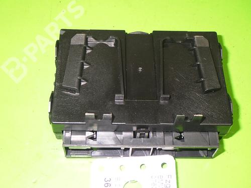 Used Electronic module BMW 1 (F20) 116 i (109 hp) 6927571