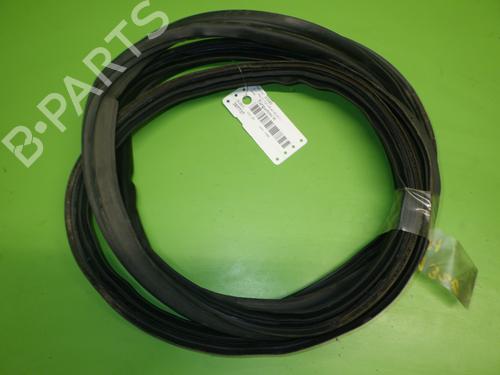 Used Rubber door seal KIA RIO III (UB) 1.4 CVVT (109 hp) 15669114