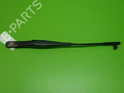 Used Front windshield wiper arm OPEL ASTRA H GTC (A04) 1.4 (L08) (90 hp) 31747222