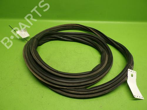 Used Rubber door seal OPEL ASTRA K (B16) 1.5 CRDI (68) (122 hp) 28206729