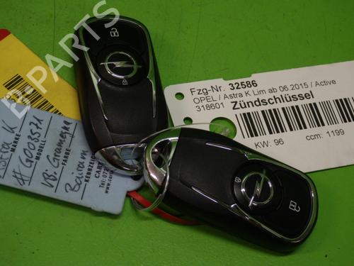Used Switch Switch OPEL ASTRA K (B16) 1.2 Turbo (68) (131 hp) 39940371 39940371