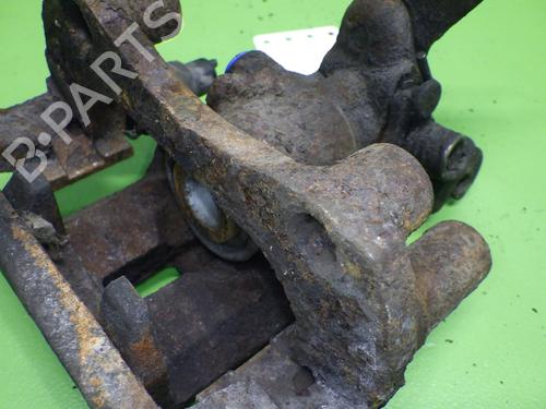 Høyre bremsecaliper bak MAZDA 626 IV Hatchback (GE) 2.0 i (GE10S1) | BP30892413M106 