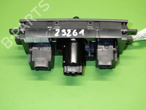Climate control HYUNDAI ELANTRA III Saloon (XD) 2.0 CRDi | BP15800177I5 