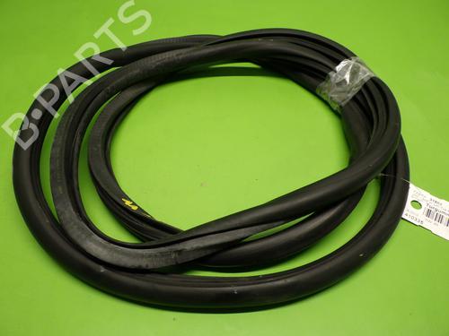 Used Rubber door seal VW GOLF VI (5K1) 1.2 TSI (86 hp) 19170117