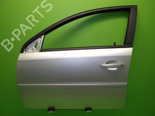 Used Left front door OPEL VECTRA C Estate (Z02) 1.9 CDTI (F35) (120 hp) 24135339