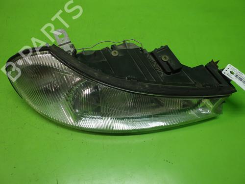 Used Right headlight FORD MONDEO II Turnier (BNP) 1.6 i 16V (95 hp) 30331946