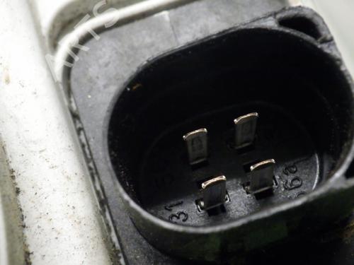 Right headlight VW VENTO (1H2) 1.8 | BP30331930C29