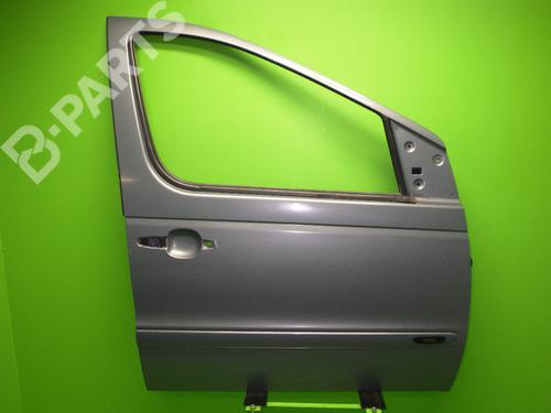 Used Right front door MERCEDES-BENZ VANEO (414) 1.7 CDI (414.700) (91 hp) 7186501