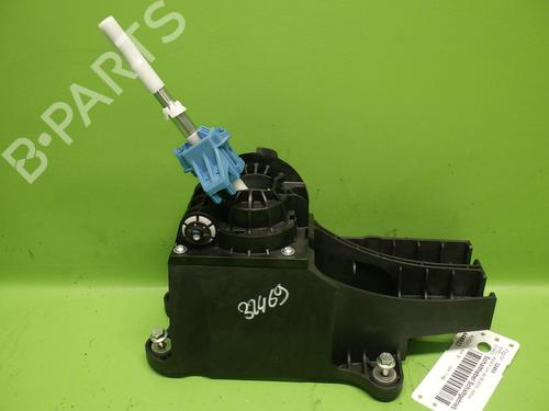 Used Shift knob Shift knob OPEL ASTRA K (B16) 1.2 Turbo (68) (110 hp) 33998620 33998620