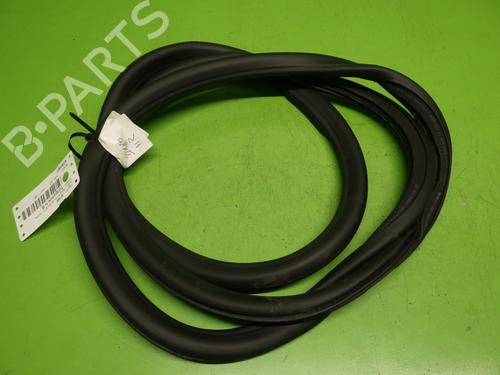 Used Rubber door seal OPEL ASTRA K (B16) 1.2 Turbo (68) (145 hp) 27601581
