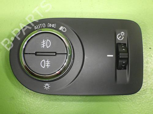Used Headlight switch OPEL ASTRA K Sports Tourer (B16) 1.4 Turbo (35) (125 hp) 32308880