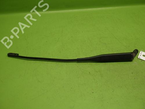 Used Front windshield wiper arm MERCEDES-BENZ A-CLASS (W168) A 190 (168.032, 168.132) (125 hp) 29872966