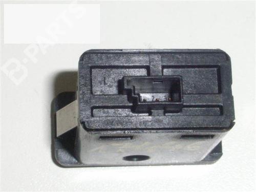 Switch BMW 5 (E39) 523 i | BP6348721I30 