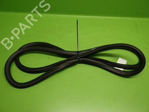 Used Rubber door seal OPEL CROSSLAND X / CROSSLAND (P17, P2QO) 1.5 Turbo D (75) (120 hp) 24458693
