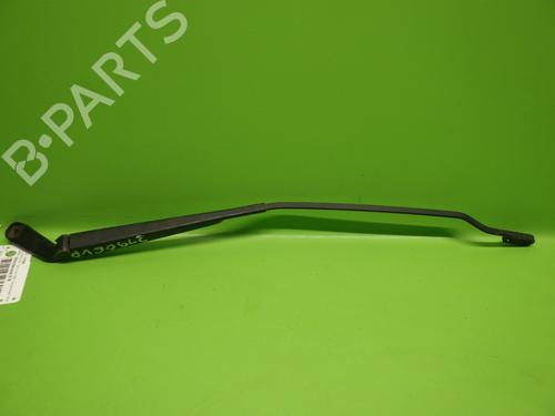 Used Front windshield wiper arm VW GOLF IV Variant (1J5) 1.4 16V (75 hp) 32276460