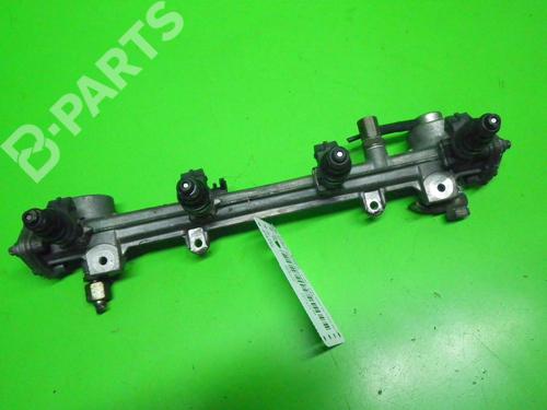 Injection rail MERCEDES-BENZ C-CLASS (W202) C 220 (202.022) (150 hp) 6360411