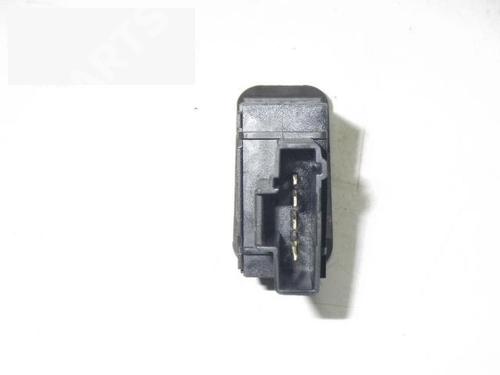 Switch PEUGEOT 206 Hatchback (2A/C) 1.4 i | BP6403574I30 