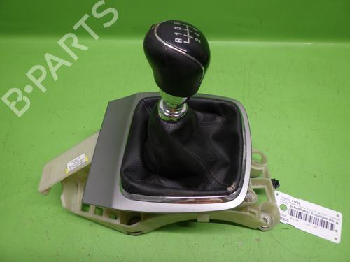 Used Shift knob FORD MONDEO IV Turnier (BA7) 2.0 TDCi (115 hp) 28176433