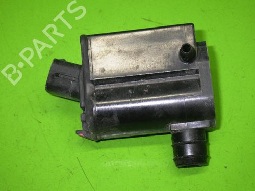Used Washer pump HYUNDAI i30 (GD) 1.4 CRDi (90 hp) 14724181