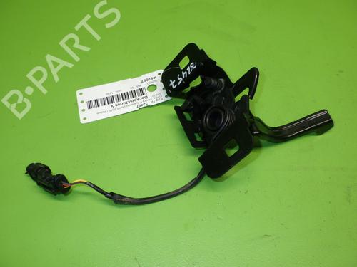 Serratura cofano OPEL ASTRA K Sports Tourer (B16) 1.2 Turbo (35) (131 hp) 32253610