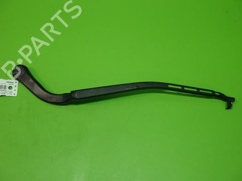 Used Front windshield wiper arm BMW 3 Touring (E91) 318 d (122 hp) 17610624