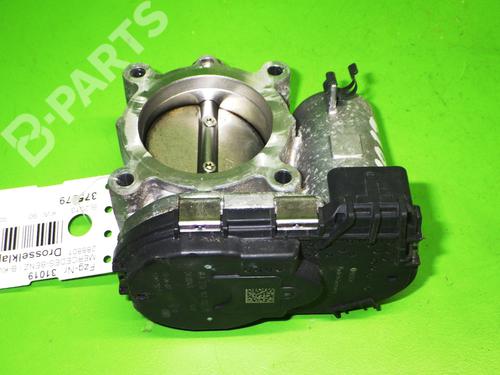 Used Throttle body MERCEDES-BENZ B-CLASS Sports Tourer (W246, W242) B 180 (246.242) (122 hp) 8828035