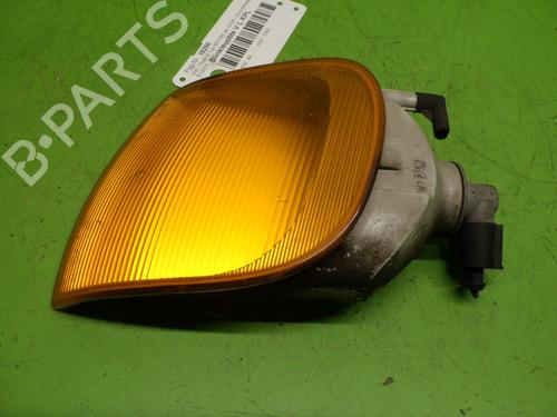 Blinklys foran venstre VW POLO III (6N1) 60 1.4 (60 hp) 29215483