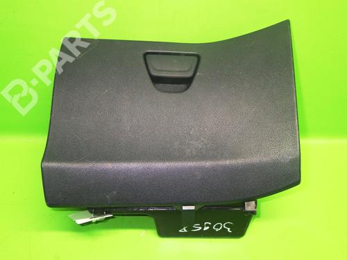 Used Glove box FORD FIESTA VI (CB1, CCN) 1.25 (82 hp) 8216286