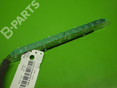 Third brake light JAGUAR XF I (X250) 2.2 D | BP6393761L11 