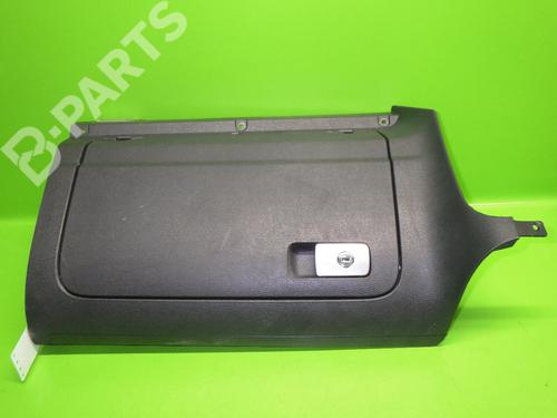 Used Glove box VW GOLF V (1K1) 1.4 16V (75 hp) 6382420