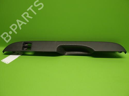 Bracciolo centrale NISSAN MICRA II (K11) 1.0 i 16V (K11) (60 hp) 32276358