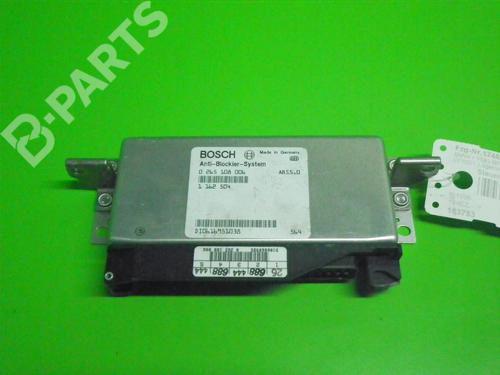 Elektronische module BMW 5 (E34) 518 i (115 hp) 6349013