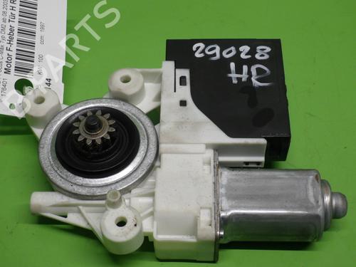 Rudehejsemotor bagstkærm højre FORD FOCUS C-MAX (DM2) 2.0 TDCi (136 hp) 24232748