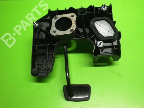 Pedal OPEL INSIGNIA A (G09) 2.8 V6 Turbo 4x4 (68) | BP6385119I4 