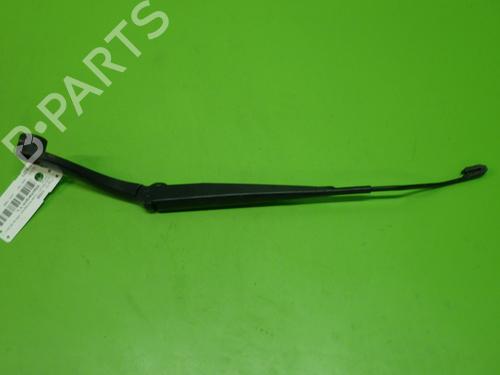 Used Front windshield wiper arm CHEVROLET CRUZE Hatchback (J305) 2.0 CDI (163 hp) 22863699