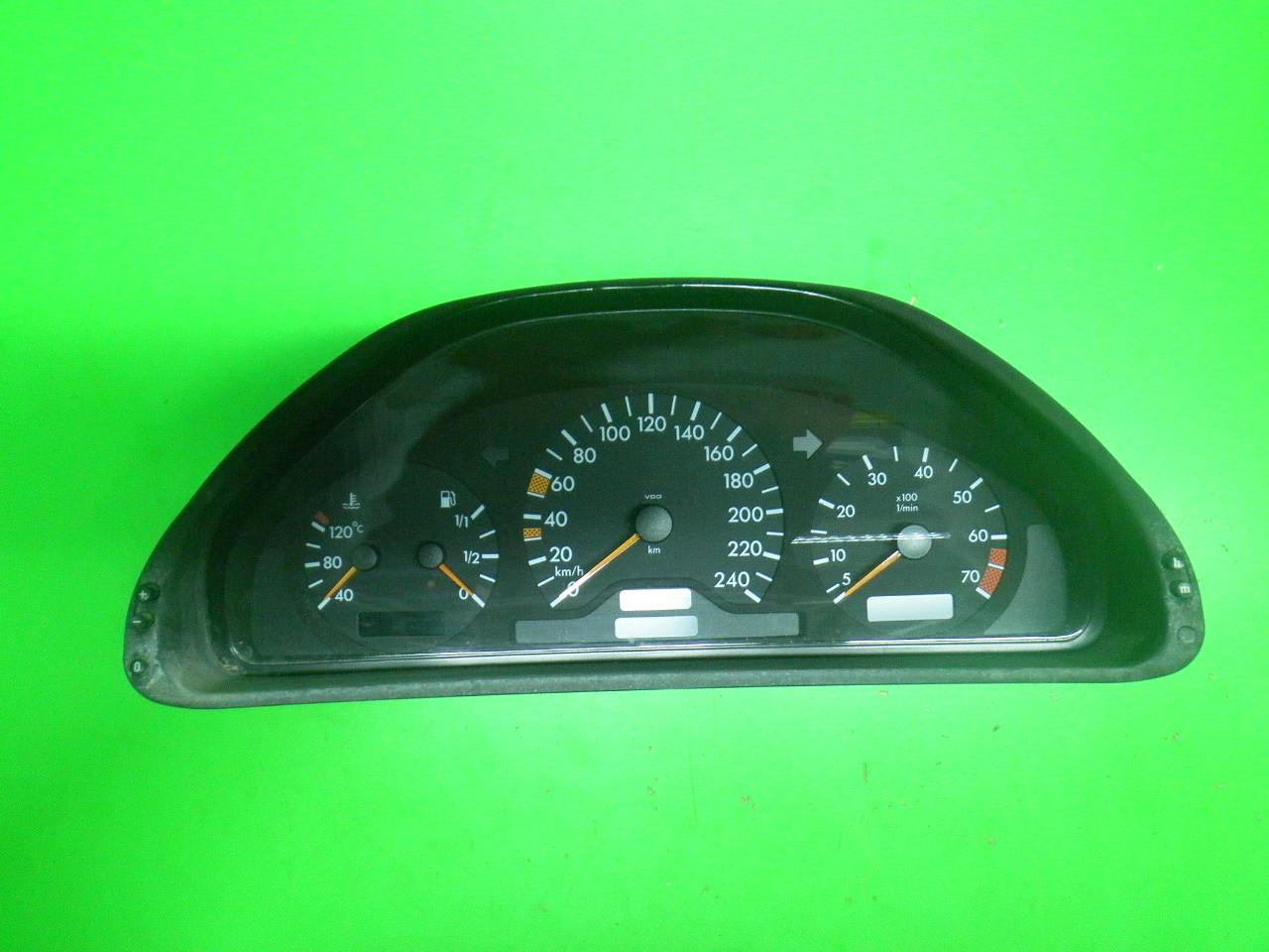 Instrument cluster MERCEDESBENZ ECLASS (W210) E 200 (210.035) 6369366