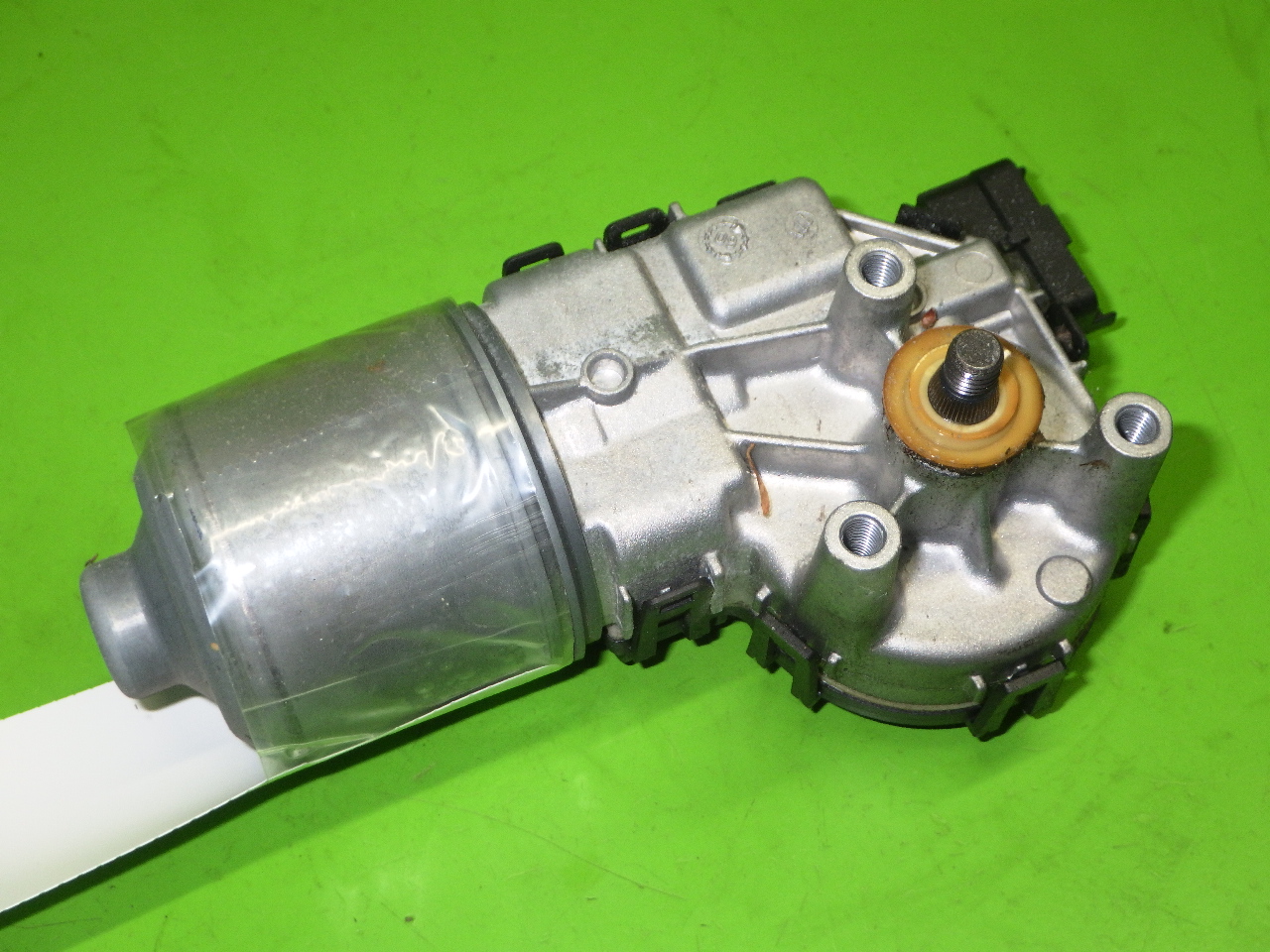 Front wiper motor DACIA SANDERO 1.5 dCi 6666644 BParts