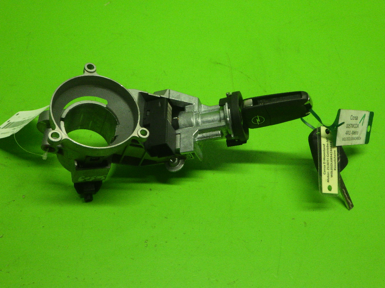Ignition barrel OPEL CORSA D (S07) 1.3 CDTI (L08, L68) 8107807 BParts