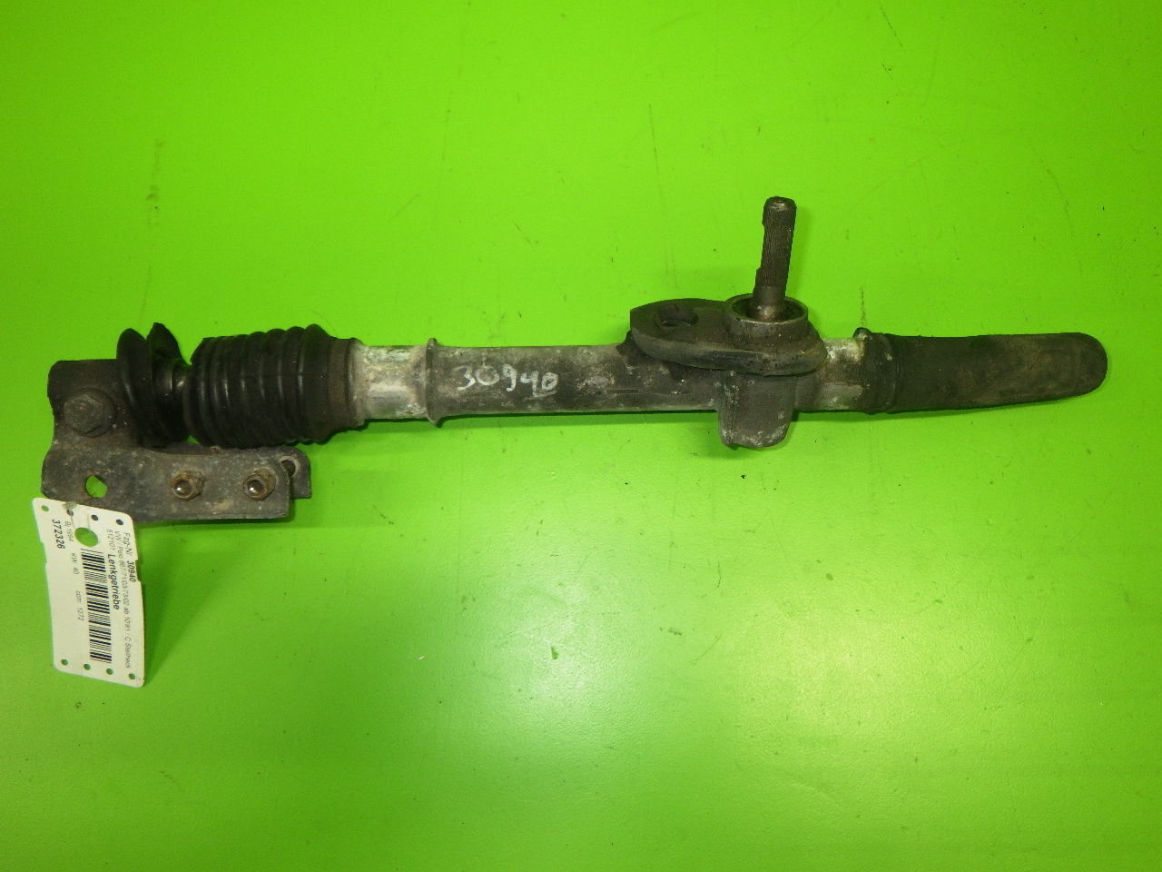 Steering rack VW POLO II (86C, 80) 1.3 8247440 BParts