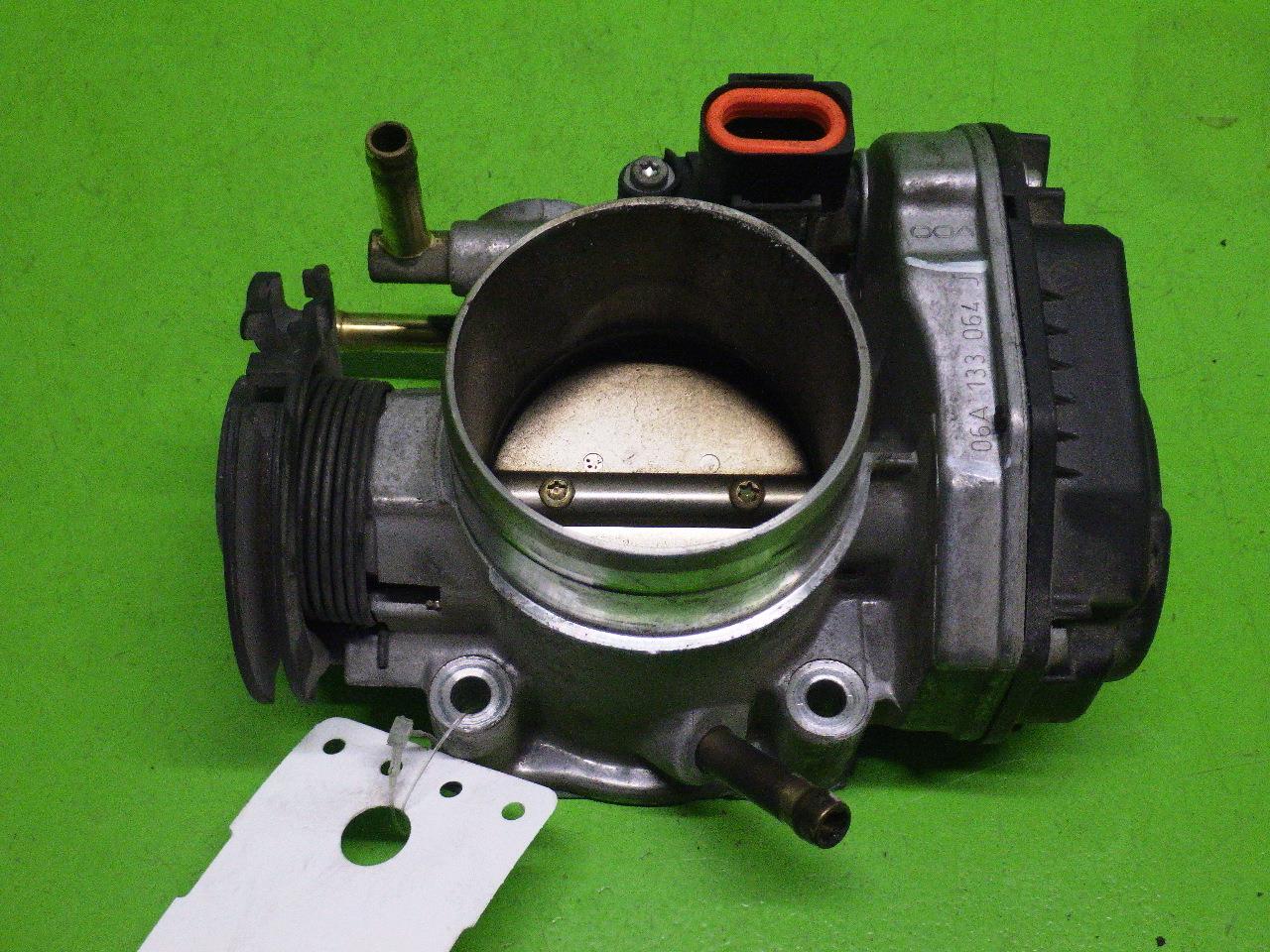 Throttle body AUDI A3 (8L1) 1.8 6383694 BParts