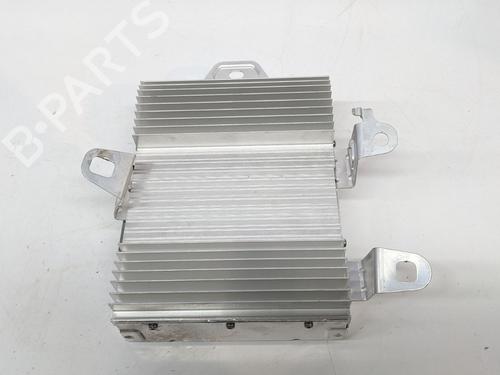 Bilradio TESLA MODEL Y (5YJY) Long Range All-wheel Drive | BP29689133E6