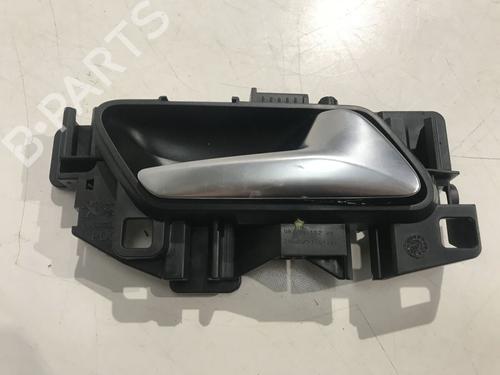 Maneta interior delantera izquierda VAUXHALL CORSA Mk V (F) CORSA-e | BP30502758I13