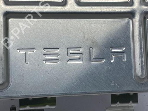 Radio TESLA MODEL Y (5YJY) Long Range All-wheel Drive | BP29691699E6
