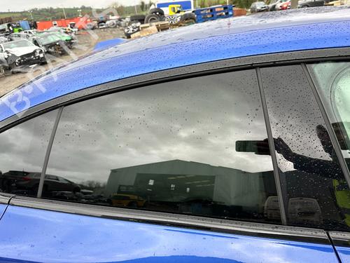 dr-rude-hjre-bagtil-bmw-1-f40-2019-32039127 main image